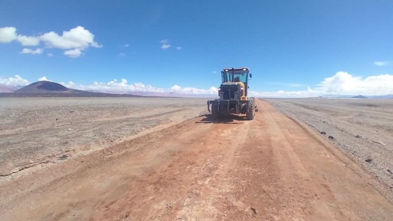 Gobierno garantiza culminación de obras de rutas y puentes
