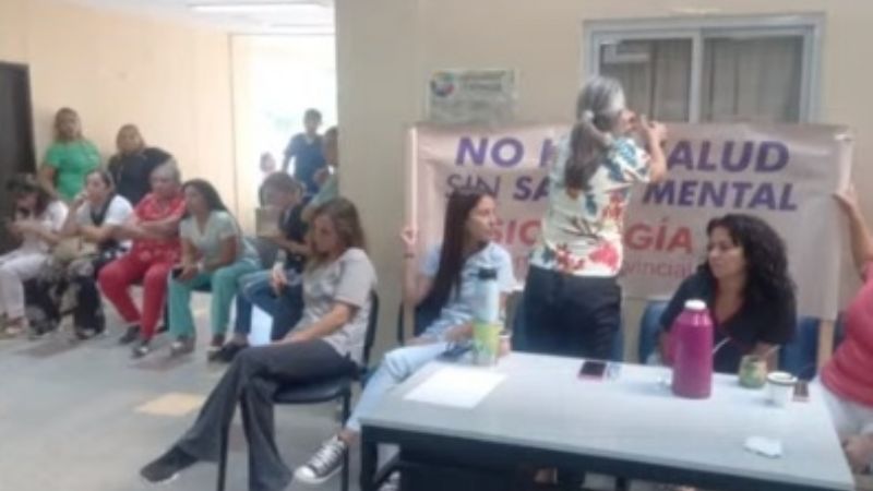 Trabajadores de la Maternidad en asamblea permanente
