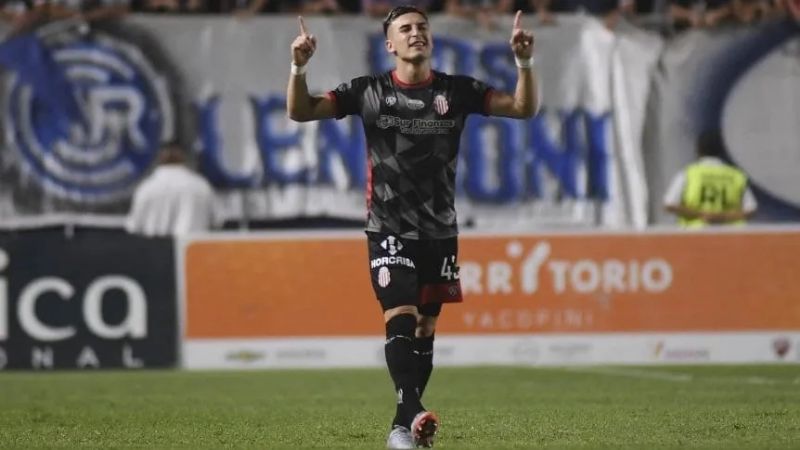 Barracas Central saltó a la cima en Mendoza