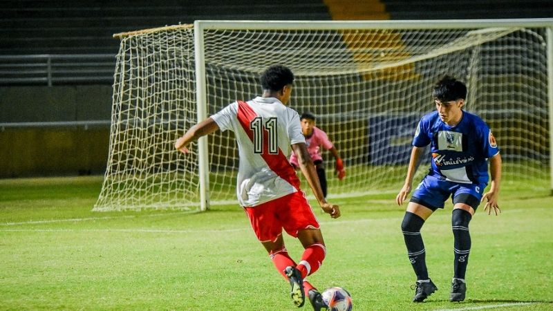 Pibes de River pasaron invictos por el “Bicentenario”