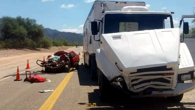 Dos personas perdieron la vida en un siniestro vial en Belén