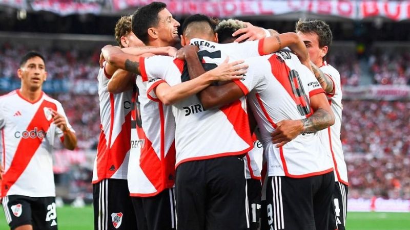 Borja x 3, Colidio x 2: River 5-Vélez 0