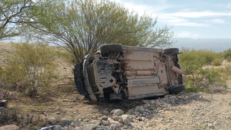 Grave vuelco de un vehículo