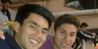 COMPAÑEROS DE CATEGORÍA. Nahuel Cajal junto a Gonzalo Montiel, campeón del mundo, que hoy triunfa en la Premier League.