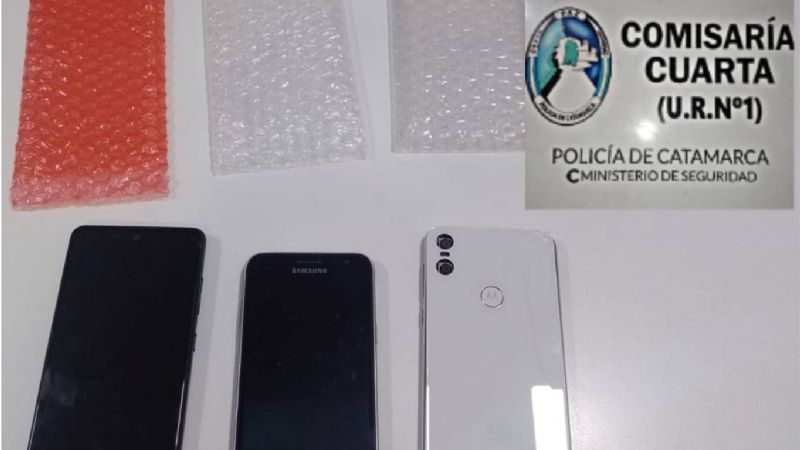 Tenía tres celulares en su poder y no pudo explicar de donde los sacó