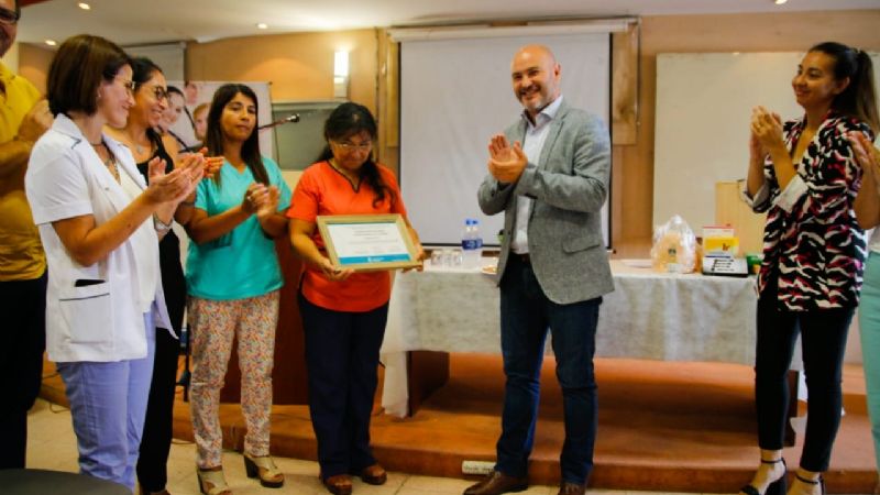 Zampieri entregó nuevo equipamiento y certificación de calidad al Hospital de Niños