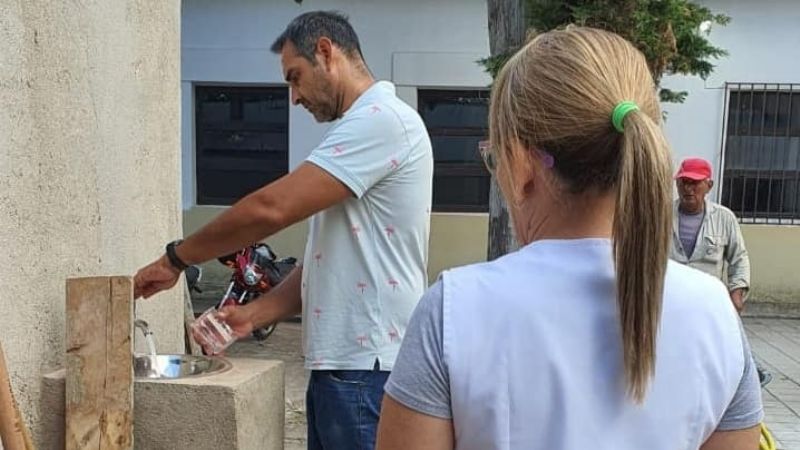 El ENRE realizó controles de calidad del agua en Escuelas