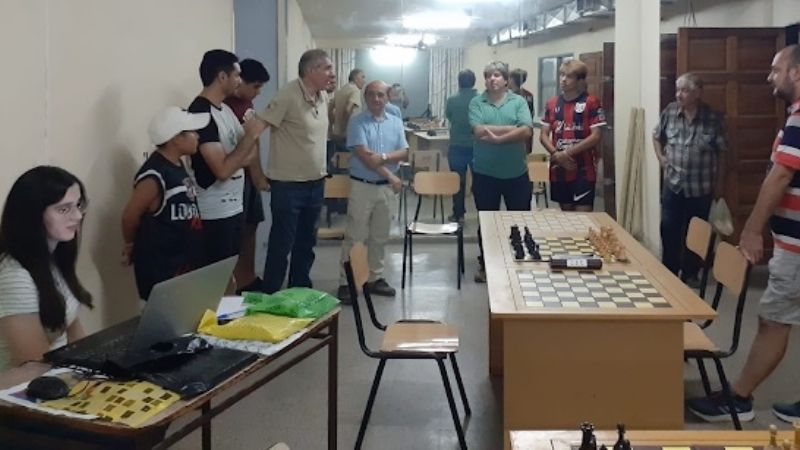 Menéndez ganó el Blitz del Círculo De Obreros