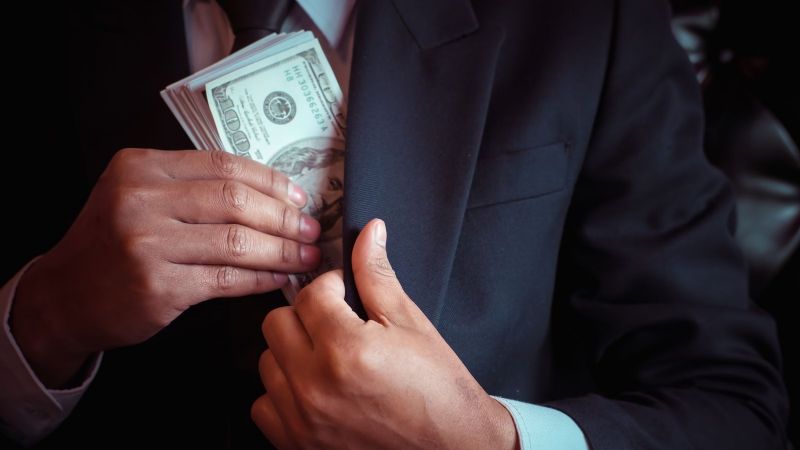 Intentando comprender la naturalización de la corrupción