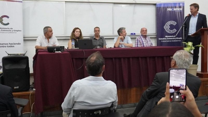 Manual de Inversiones en cadenas de valor de minería, textil e industria del conocimiento