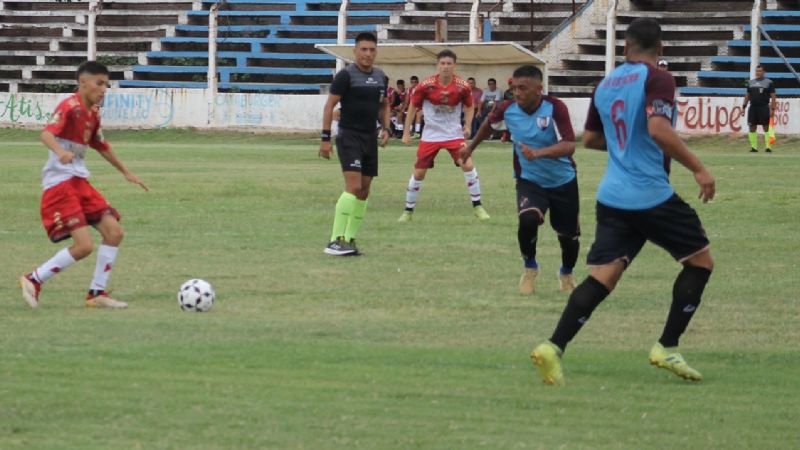 “La Villa” arrancó con todo: 5-1 a La Estación