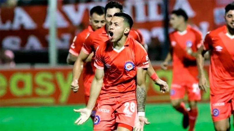 Argentinos Jrs. avanzó en la Copa Argentina
