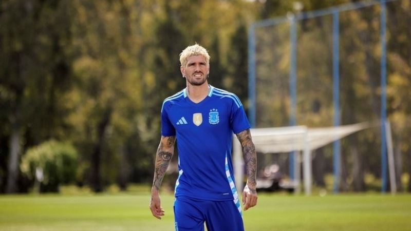 Las nuevas camisetas de la Selección Argentina