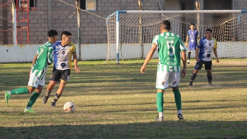 Las Chacras con acción en tres canchas
