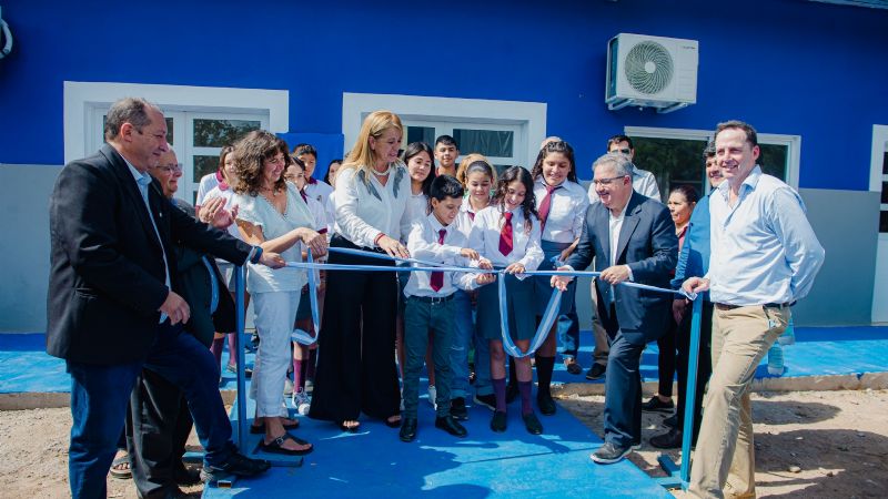 Raúl y el gabinete provincial iniciaron recorrido por La Paz con inauguración de obras