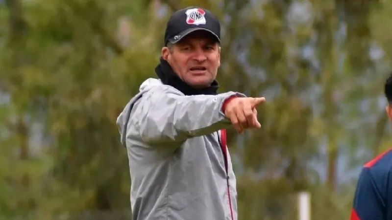 Biaggio: "Boca la va a pasar mal en la altura"