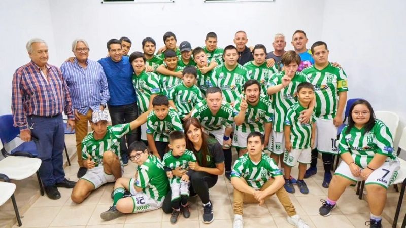 Las Chacras agasajó a las/os chicas/os down