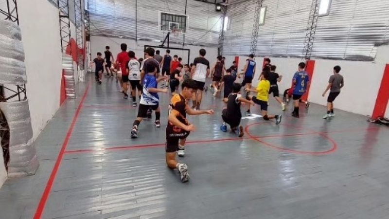 Gran convocatoria en selectivo masculino de vóley