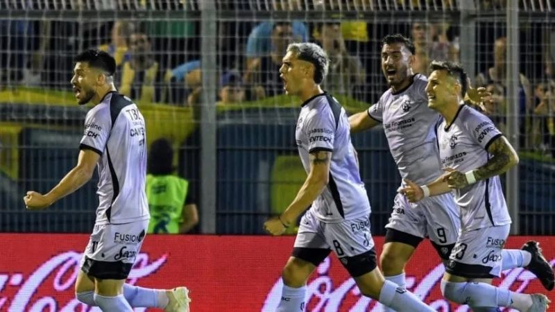 Argentinos líder y Barracas escolta, en la Zona A