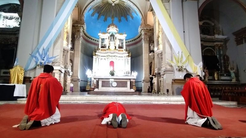 El Obispo presidió la Celebración de la Pasión del Señor