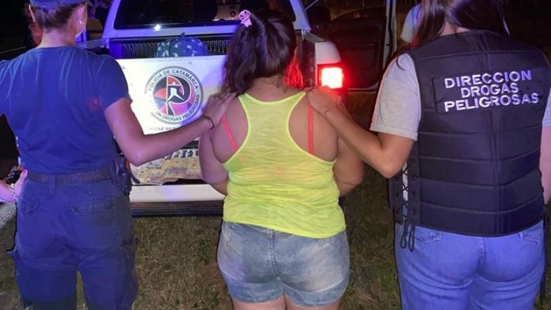 Joven detenida con cocaína para preparar 215 dosis