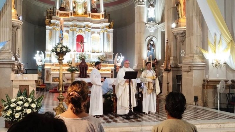 "No dejemos de soñar que  un mundo distinto es posible con nuestro compromiso”