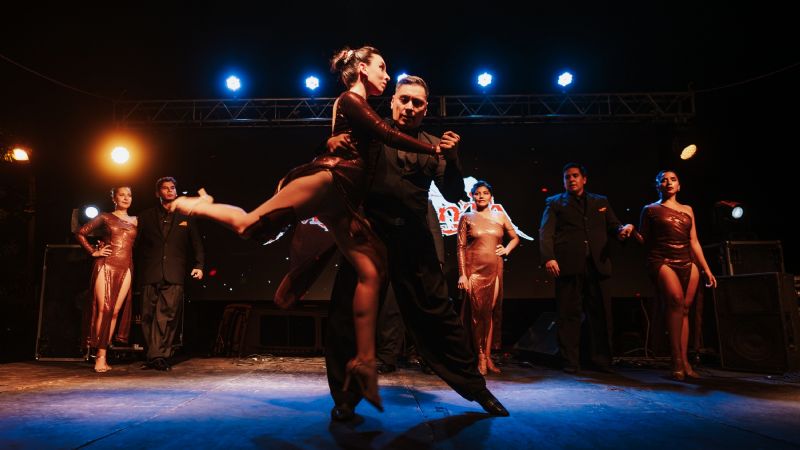 Turistas de todo el país visitan la Feria de Artesanías y Diseño de Semana Santa