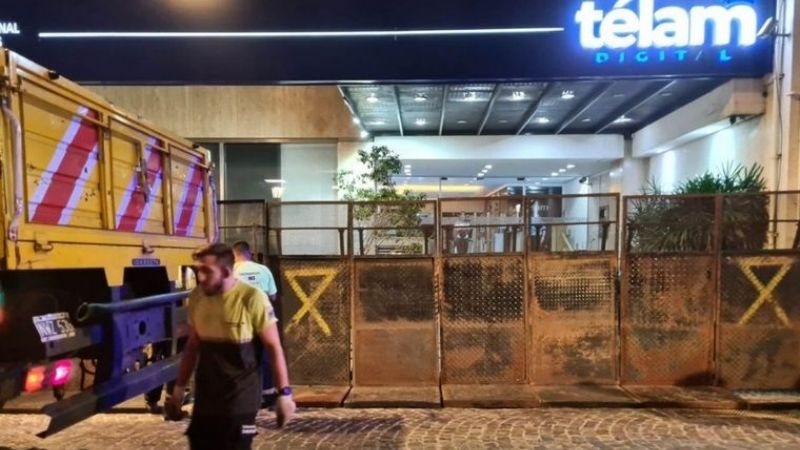 Vallaron la redacción y desactivaron la web de Télam