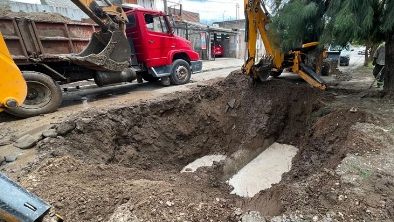 Zonas Sur y Oeste de la Capital con problemas de agua