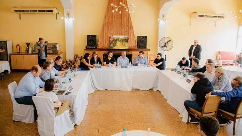 Histórica reunión del Gabinete provincial en Tinogasta
