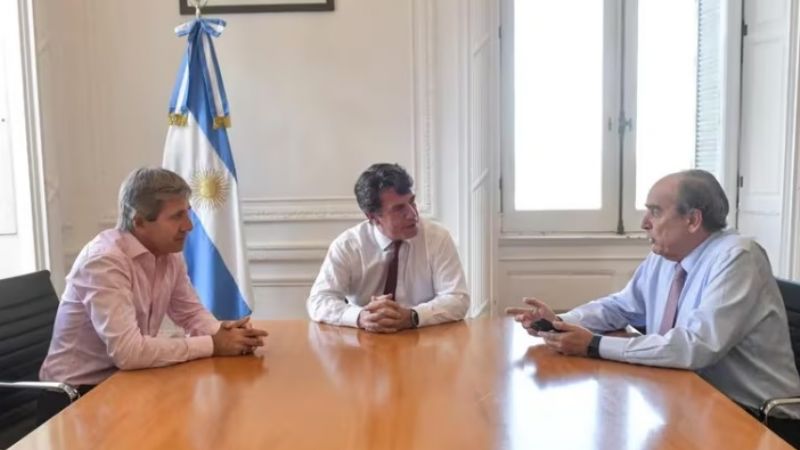 Desprolijo: ahora los gobernadores irá a Casa Rosada por etapas