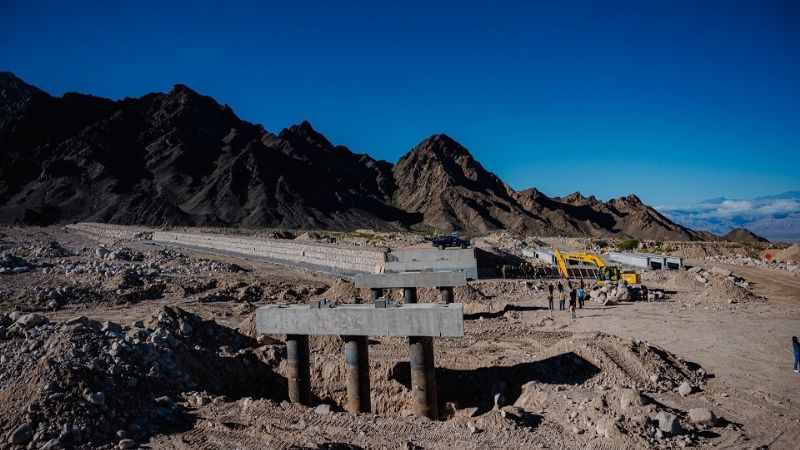 Sigue a buen ritmo la obra del puente sobre el río Los Árboles