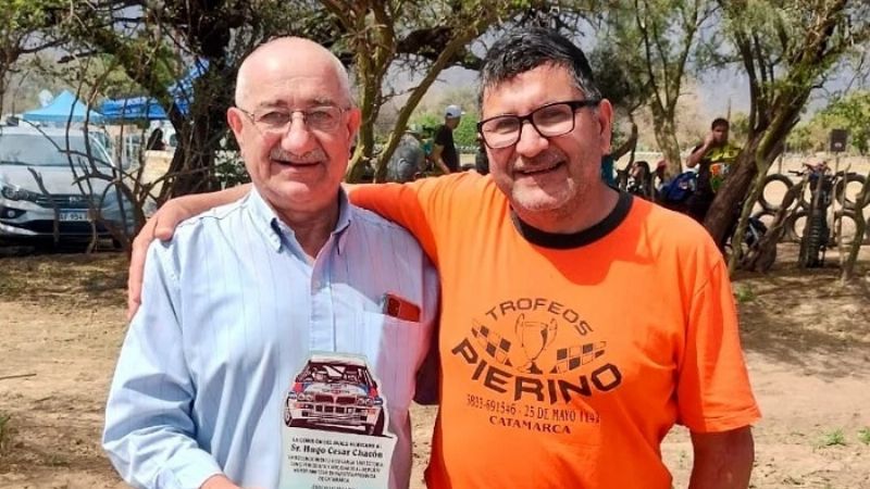 Fútbol en tu barrio, en “Homenaje a Hugo Chacón”
