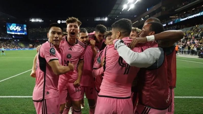 Inter Miami empató con goles de Messi y Suárez