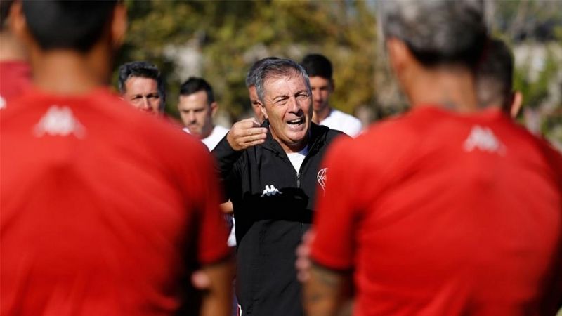 Frank Kudelka inició un nuevo ciclo en Huracán