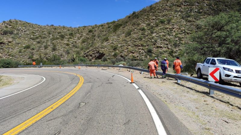 Vialidad Nacional repuso las barandas dañadas en La Cébila