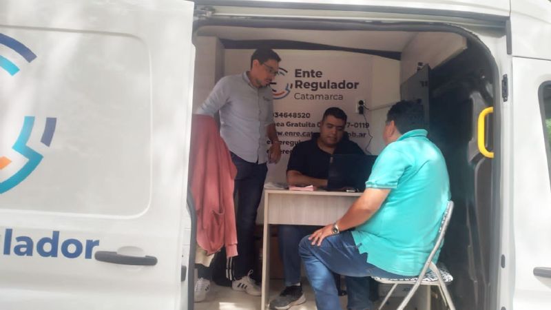 El Ente Regulador atendió a usuarios de Tinogasta y Fiambalá