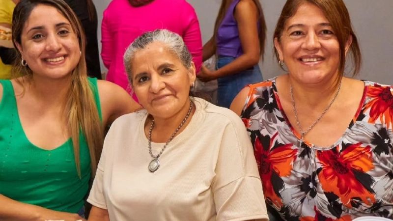 EL CD de Valle Viejo agasajó a las mujeres