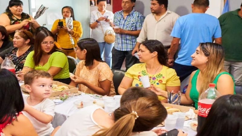 EL CD de Valle Viejo agasajó a las mujeres