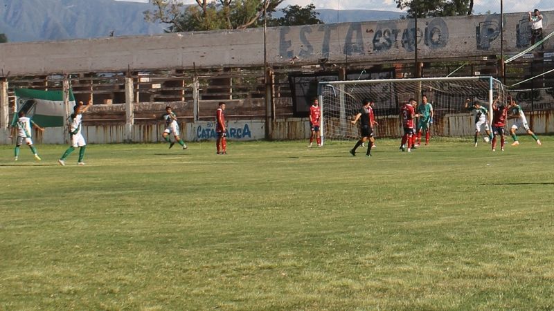 Los capitalinos fueron más que los chacareros