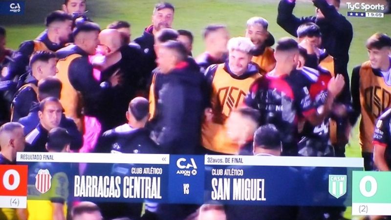 Con “ayudín”, Barracas sigue en la Copa Argentina