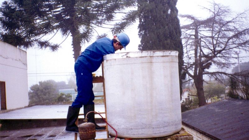 Capacitación sobre limpieza y desinfección de tanques