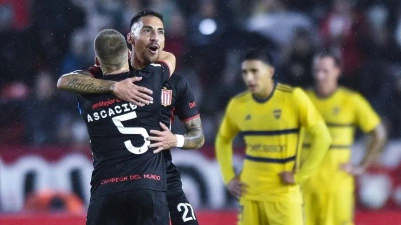 Triunfo clave de Estudiantes, que desplazó a Boca