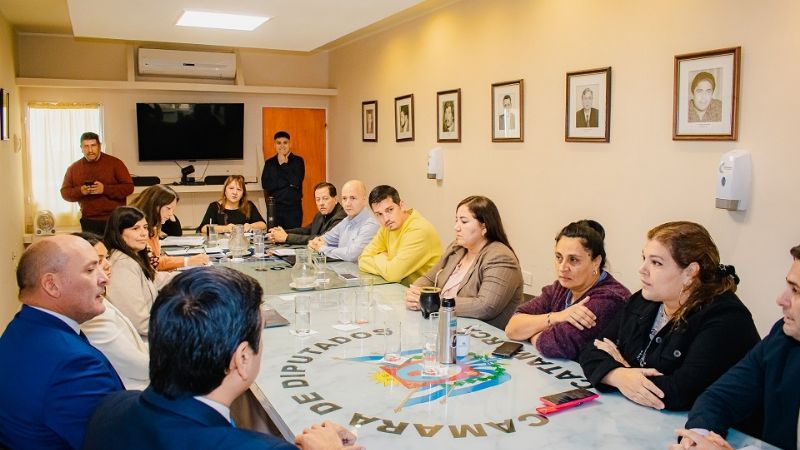 Diputados recibió a integrantes de la Corte de Justicia