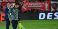 CARLOS TEVEZ decidió continuar como DT de Independiente tras la eliminación en la Copa de la Liga. 