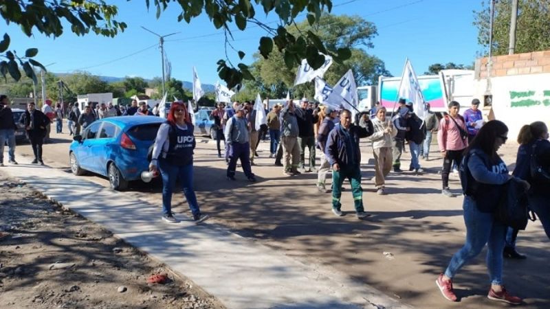 Municipales de Valle Viejo se movilizaron
