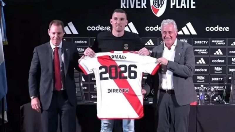 El arquero Armani quiere retirarse en River