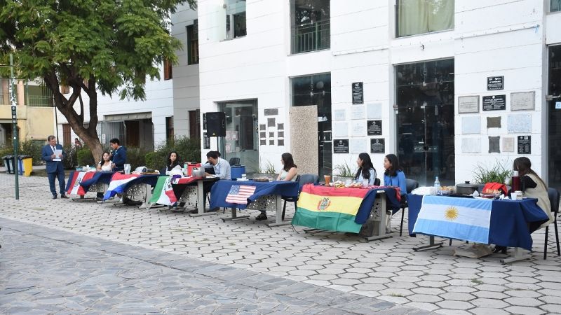Feria Académica Internacional en la UNCA
