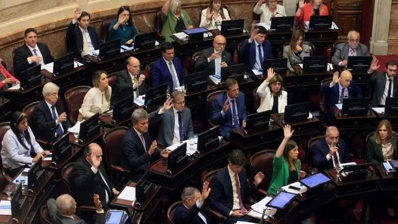 Villarruel desafió a Milei con la suba de sueldos a senadores