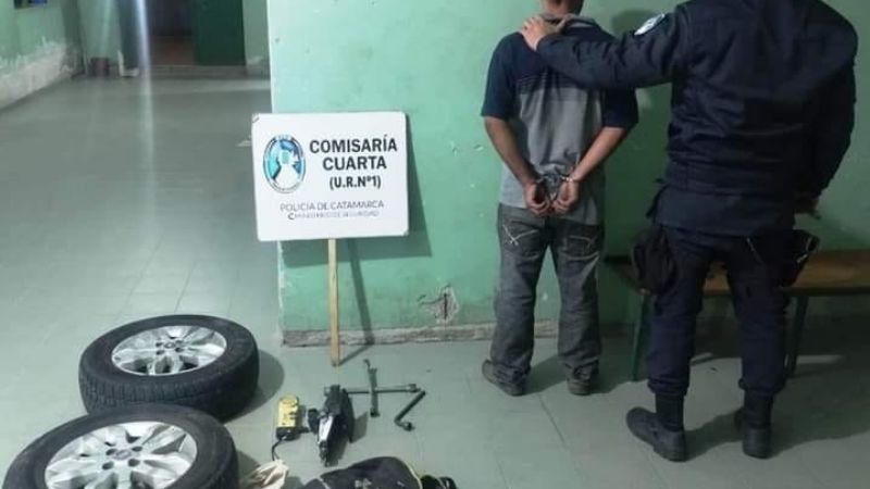 Cayó un roba ruedas